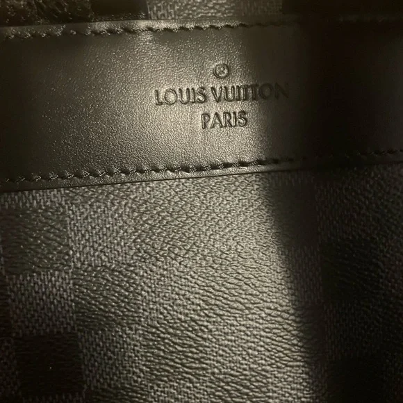 Authentic NEW  LOUIS VUITTON Josh backpack Damier Graphite Black Gray N40365 - Picture 4 of 16